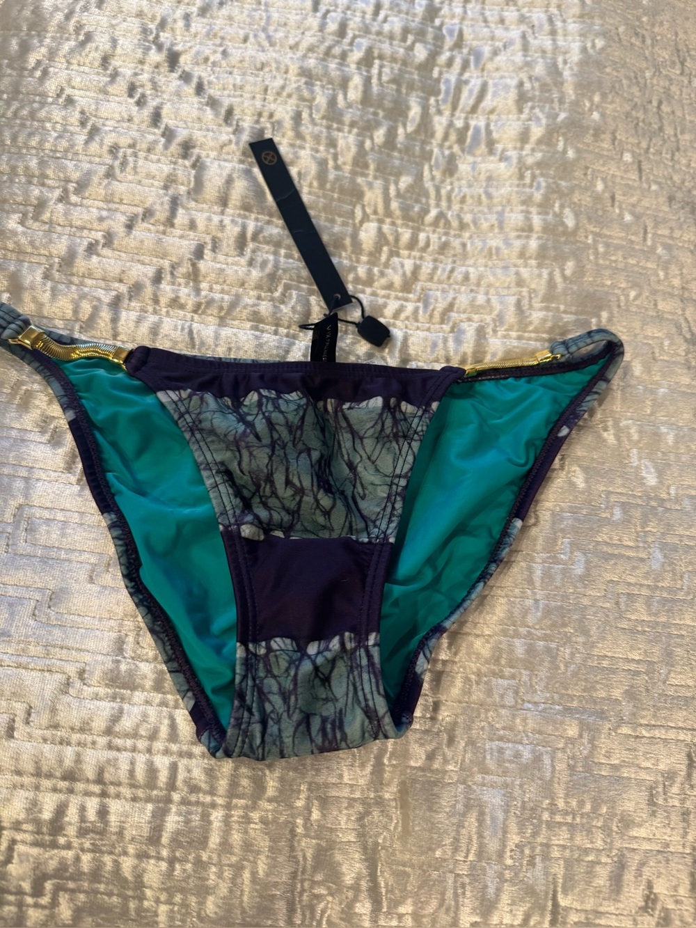 Vix Bikini Bottom, NWT & lining.  Teal, purple pattern w/metal trim. Beautiful!